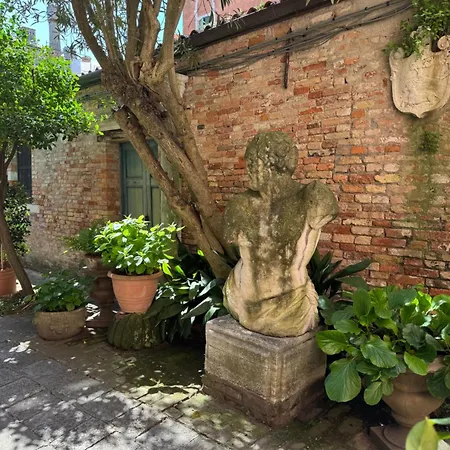 Dimora Veneziana بيت ضيافة