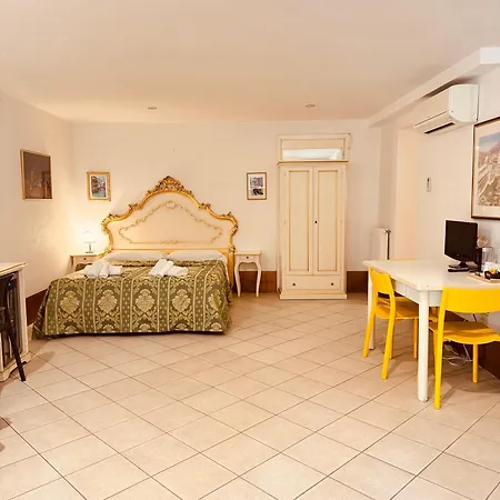 Dimora Veneziana 3* Venedig